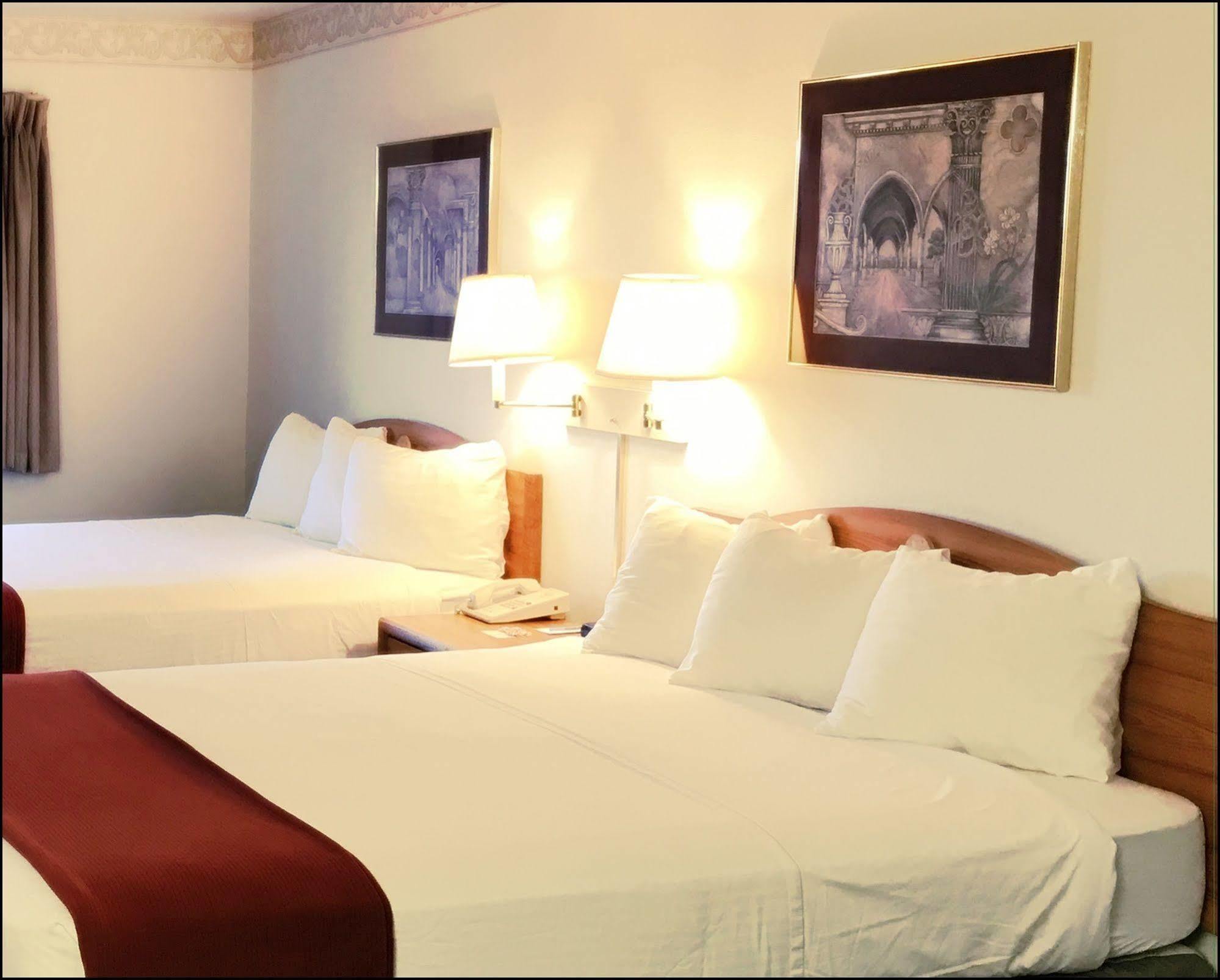 Peppermill Empress Inn Centralia Dış mekan fotoğraf